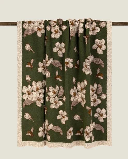 Frati Home ullpledd magnolia green - Bilde 2